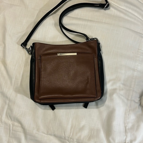 Brown and Black Hammacher Schlemmer RFID Women’s Bag - Picture 6 of 10